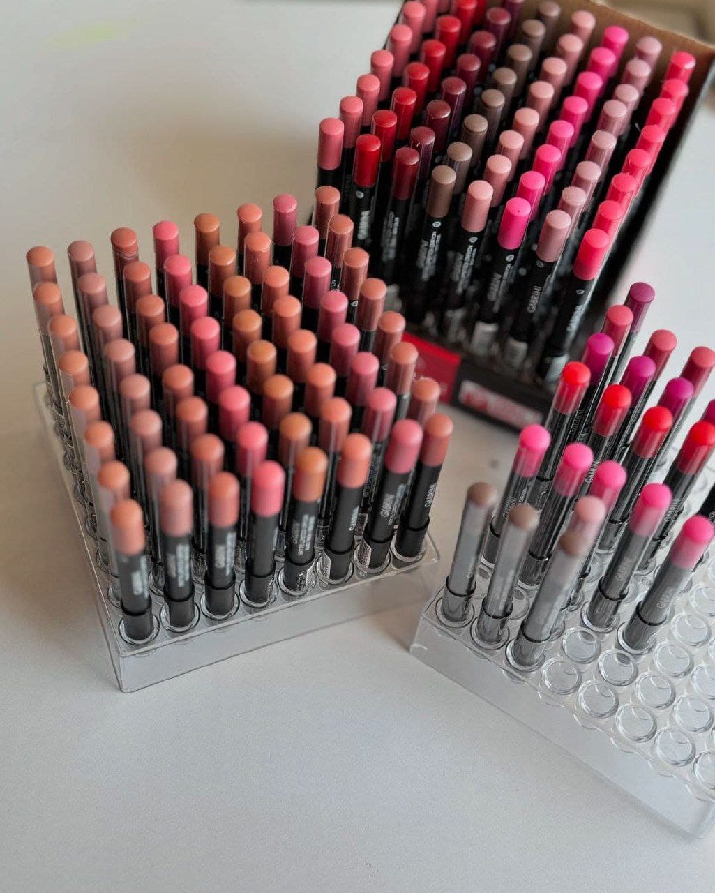 جوی لوکس - رژلب مدادی گابرینی جوی لوکس - رژلب مدادی گابرینی