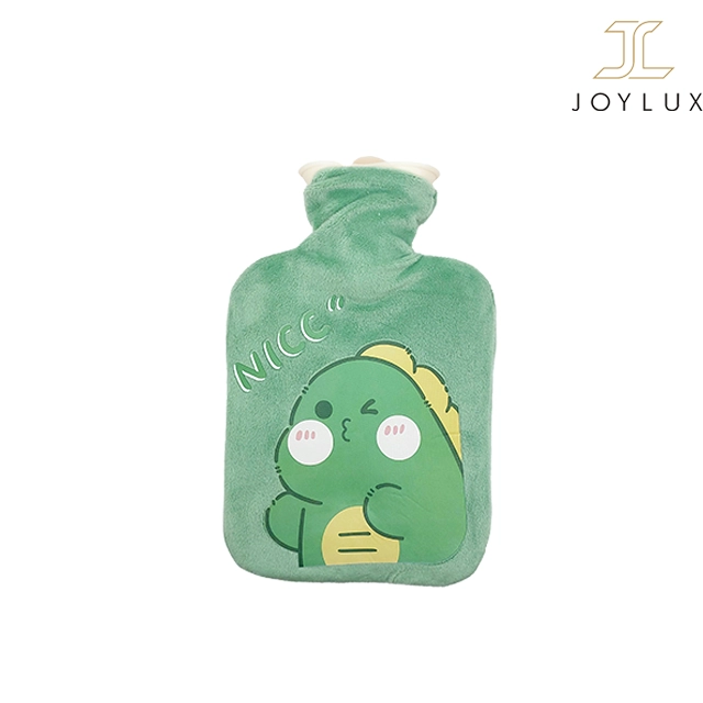 کیسه آب گرم مخملی رنگ سبز کیسه آب گرم مخملی سبز رنگ سایز ۲۵×۱۶