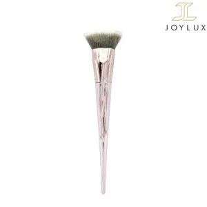 براش کانتور چرب و کرم‌پودر مدل L1 با طراحی تخت و موهای متراکم